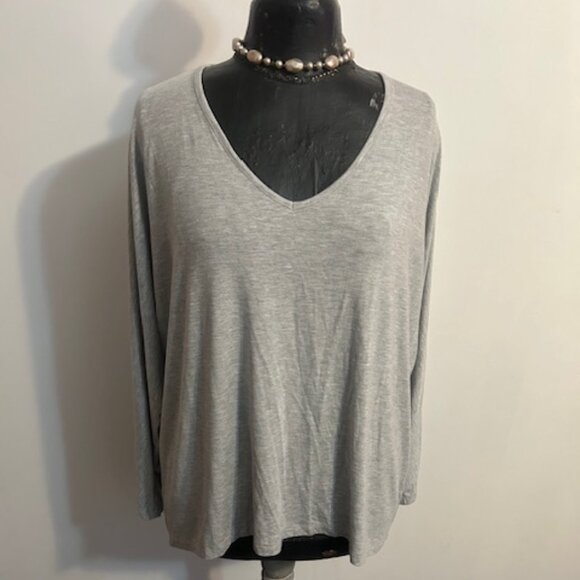 Joan Vass Misty Gray Heather Knit V-neck dolman sleeves top, size 1X - Picture 1 of 4